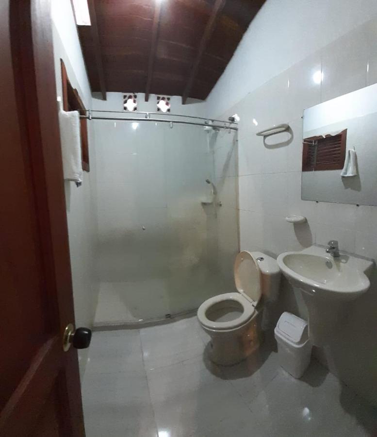Hotel Jardin De Rosas Екстер'єр фото