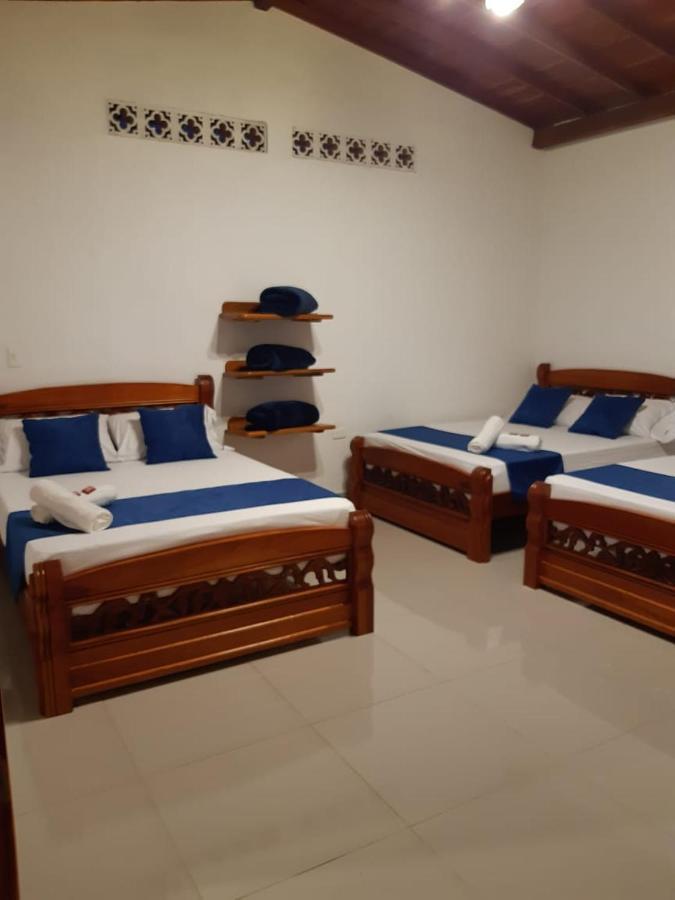 Hotel Jardin De Rosas Екстер'єр фото